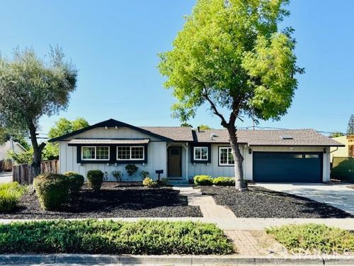 6710 Wisteria Way, San Jose, CA, 95129-3852 | Card Image