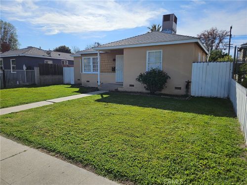6907 White Oak Ave, Reseda, CA, 91335-4819 | Card Image