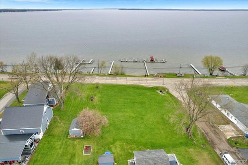 Lot 98 & 99 Heightsview Drive, Roscommon Township, MI, 48629 | Card Image