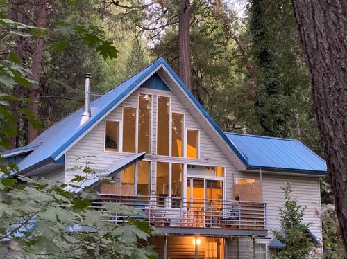 13020 Sadie D Dr, Nevada City, CA, 95959-9526 | Card Image