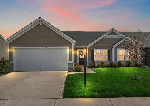 2513 Springdale St, Chesterton, IN, 46304-8988 | Card Image