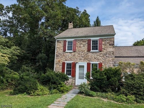 14 Sandbrook Headquarters Rd, Stockton, NJ, 08559-1403 | Card Image