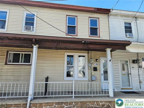 144 S Nichols St, Saint Clair, PA, 17970-1240 | Card Image