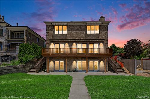 7351 Locklin, West Bloomfield, MI, 48324-3830 | Card Image