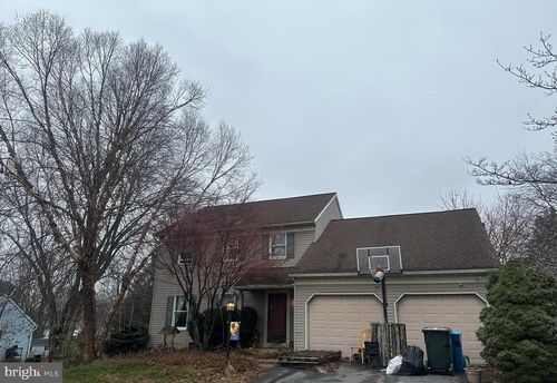 915 Jade Ave, LANCASTER, PA, 17601-1175 | Card Image