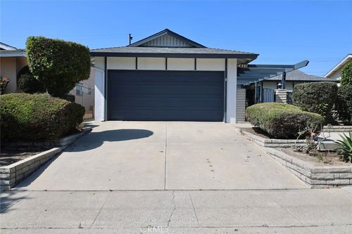 7611 Rhone Ln, Huntington Beach, CA, 92647 | Card Image