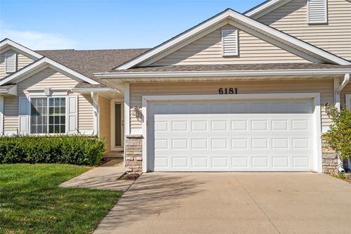 6181 Pinewood Ct, Johnston, IA, 50131-1005 | Card Image