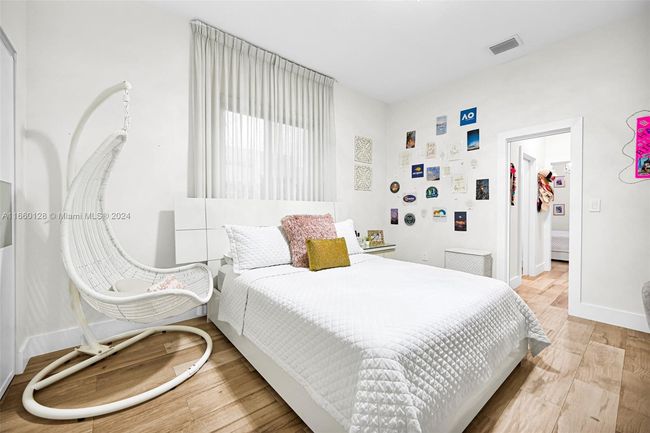 433 Nw 127 Th Ave, House other with 5 bedrooms, 4 bathrooms and null parking in Miami FL | Image 41