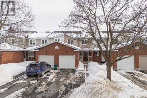 157 Huntersfield Drive, Ottawa, ON, K1T3M1 | Card Image