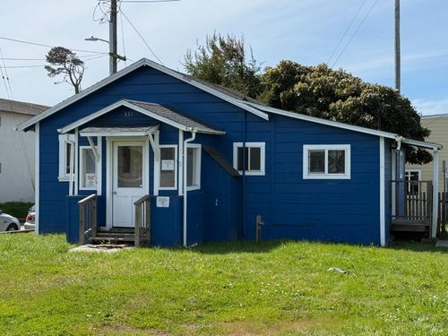331 S Franklin Street, Fort Bragg, CA, 95437 | Card Image
