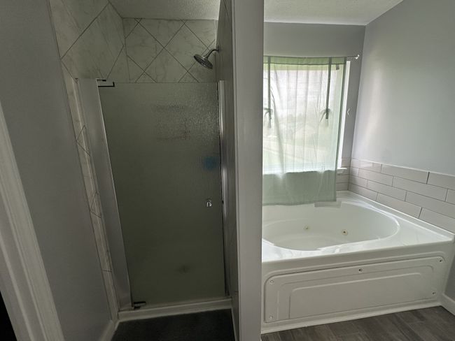 Master bathroom on 2nd floor | Image 20