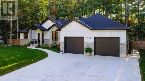 44 Blairs Trail, Kincardine, ON, N2Z0B3 | Card Image