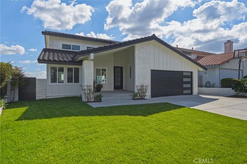 2941 Carolwood Ln, Torrance, CA, 90505 | Card Image