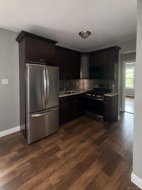 9110 Avenue L, Brooklyn, NY, 11236-4819 | Card Image