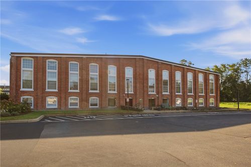 224-40 Web Avenue Avenue, North Kingstown, RI, 02852 | Card Image