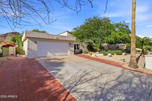 1634 E Echo Lane, Phoenix, AZ, 85020 | Card Image