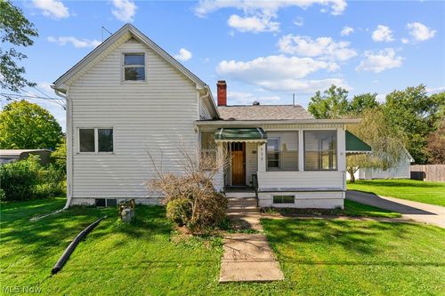 939 2nd Street, Newton Falls, OH, 44444 | Card Image