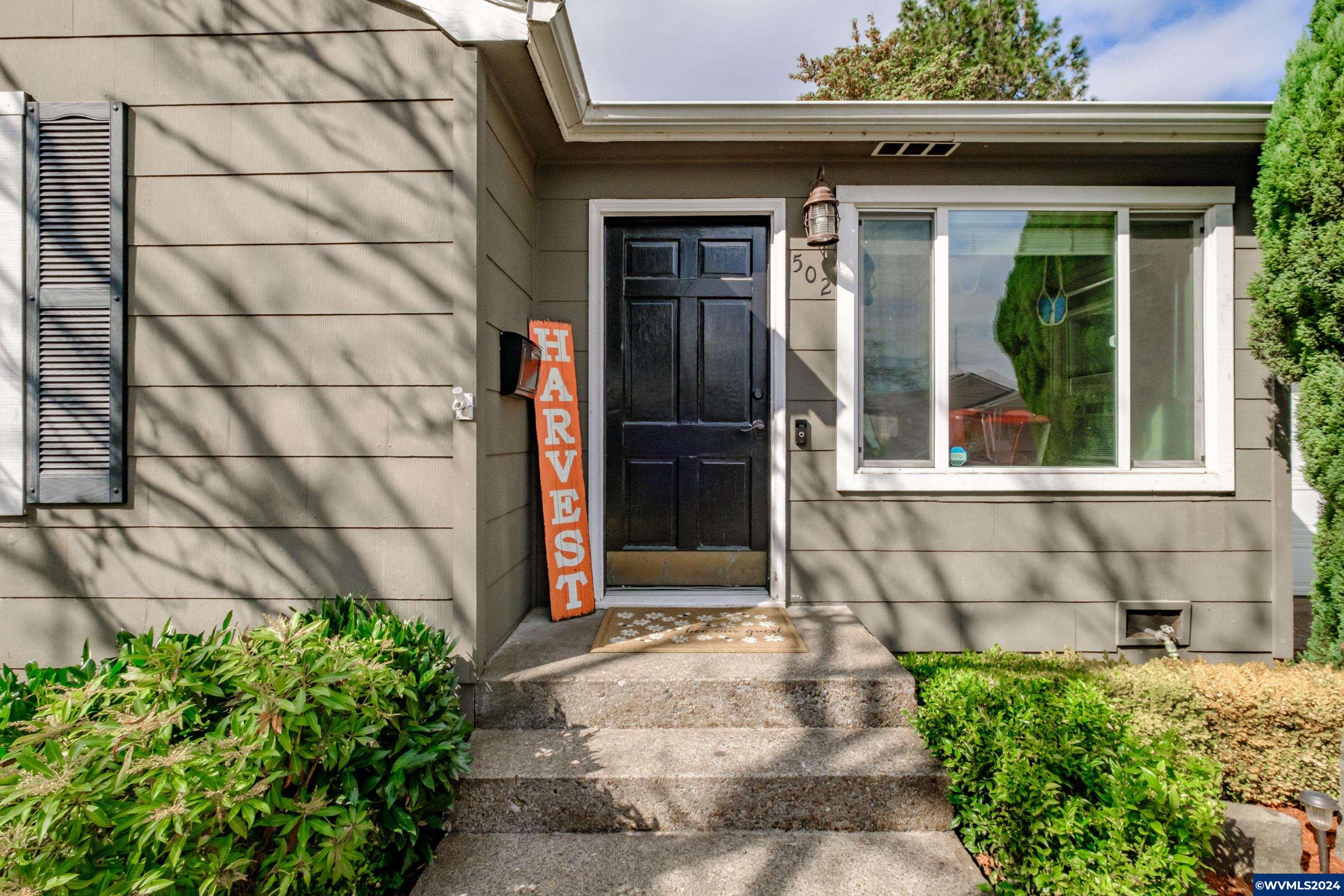 Bradley St, Albany, OR 97321