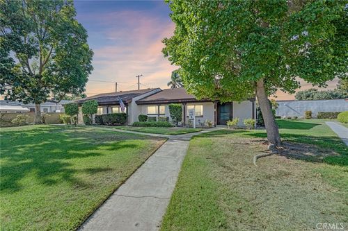 2011 Katella Ave, Anaheim, CA, 92804 | Card Image