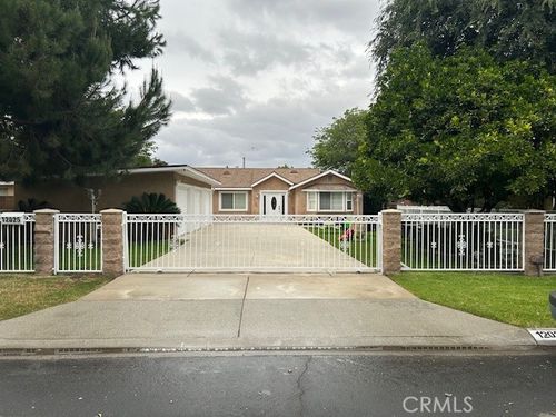 12023 Hemlock St, El Monte, CA, 91732-1025 | Card Image