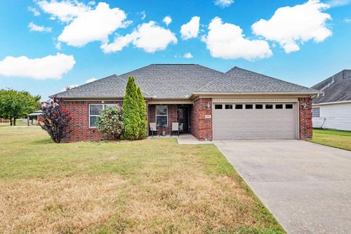 2218 Moortown Dr, North Little Rock, AR, 72117-5053 | Card Image