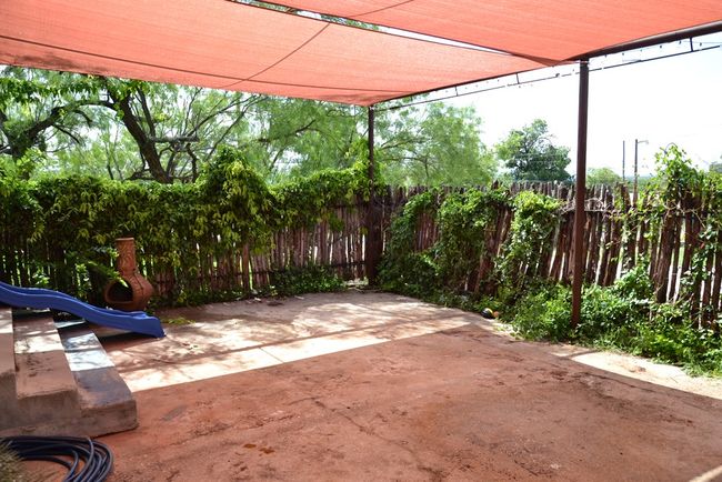 401 N 19 Th St, Home with 4 bedrooms, 3 bathrooms and 2 parking in Junction TX | Image 12