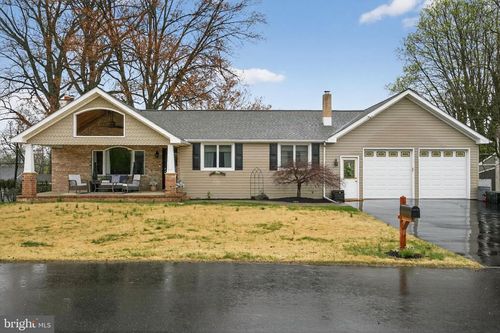 83 Hershel St, FEASTERVILLE TREVOSE, PA, 19053-2325 | Card Image