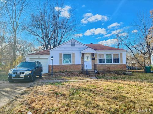 1238 Hoyt Dr, Saint Louis, MO, 63137-2220 | Card Image