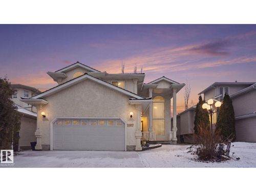 1007 Ormsby Cres Nw, Edmonton, AB, T5T6G8 | Card Image