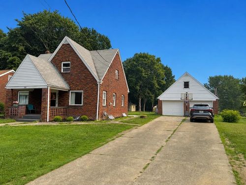 331 Park Ave, Oil City, PA, 16301-1217 | Card Image