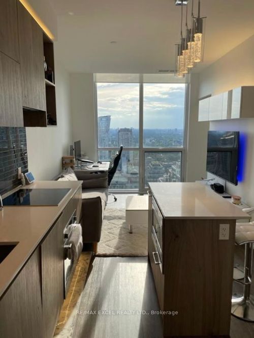 3103-1 Yorkville Ave, Toronto, ON, M4W0B1 | Card Image