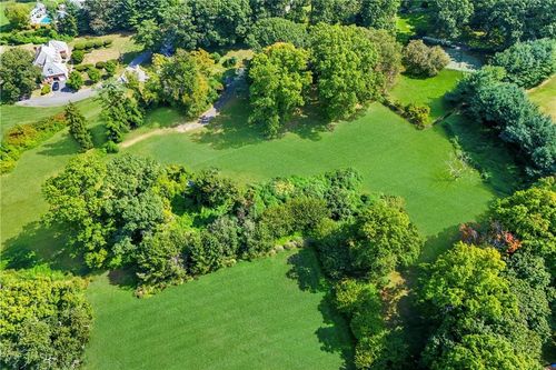 18 Sky Meadow Farm, Purchase, NY, 10577-2508 | Card Image