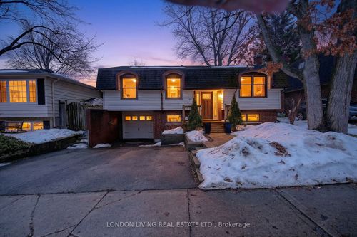 167 Dearborn Ave, London, ON, N6K2W6 | Card Image