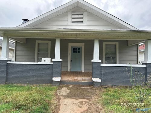 1009 N Atlanta Avenue, Sheffield, AL, 35660 | Card Image