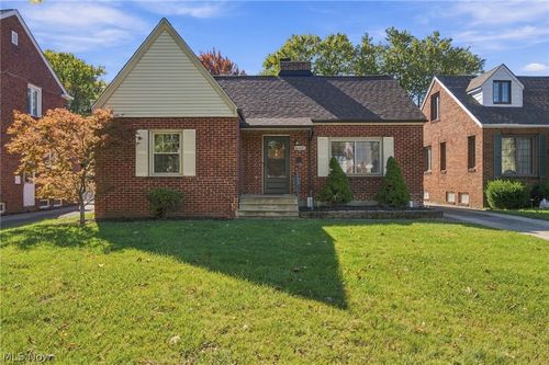 16605 Westdale Ave, Cleveland, OH, 44135-4223 | Card Image