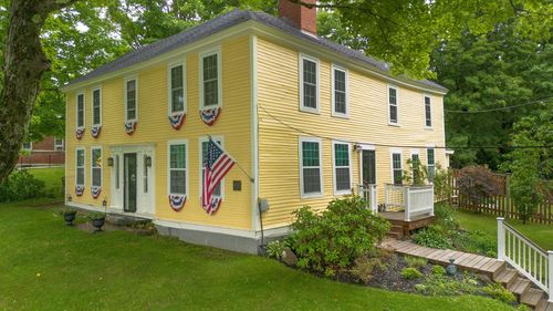 32 N Main St, Washington, NH, 03280-3305 | Card Image