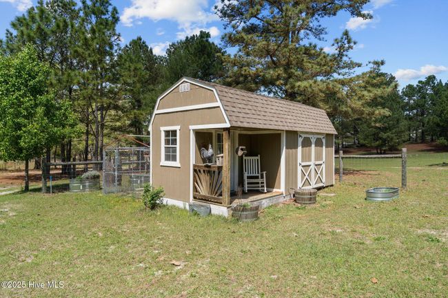 Chicken Coop, but currently used as an office. | Image 9