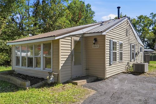 203 Rosewood Rd, Medway, OH, 45341-1541 | Card Image