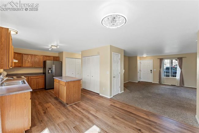 272 Ellers Grv, Condo with 3 bedrooms, 2 bathrooms and 1 parking in Colorado Springs CO | Image 8