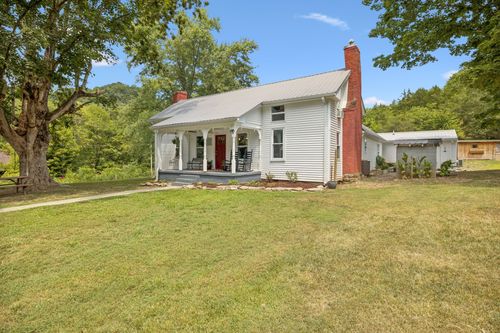 860 Golden Hollow Rd, Dixon Springs, TN, 37057-5554 | Card Image
