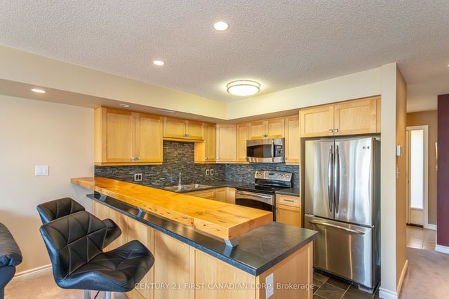 20 - 40 Ontario St S, Condo with 2 bedrooms, 2 bathrooms and 1 parking in Grand Bend ON | Image 14