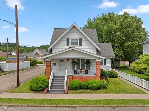 111 W 41st St, Shadyside, OH, 43947-1002 | Card Image