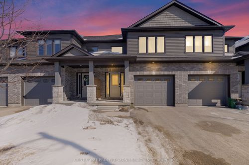 34-7 Taylor Dr, Grand Valley, ON, L9W7P1 | Card Image