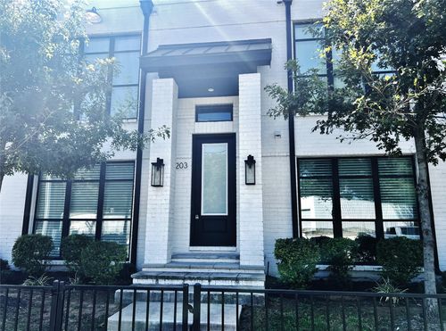 apt-203-408 Dr Martin Luther King Jr Blvd, Waxahachie, TX, 75165-3863 | Card Image