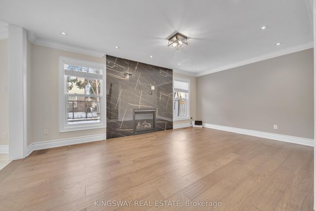58 Leeward Dr, House other with 6 bedrooms, 5 bathrooms and 5 parking in Brampton ON | Image 15