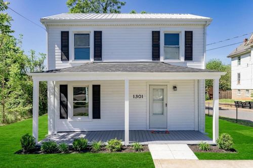 1301 Fillmore St, Lynchburg, VA, 24501-1909 | Card Image
