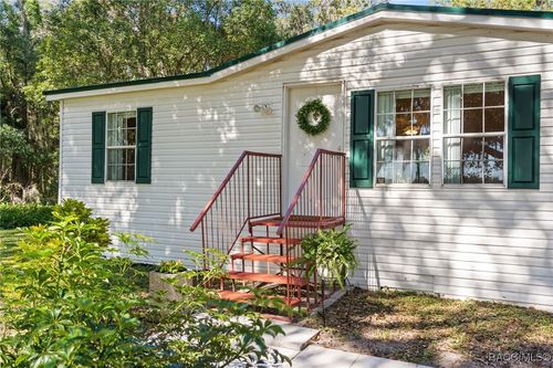 2878 S Us 301, Sumterville, FL, 33585-5137 | Card Image