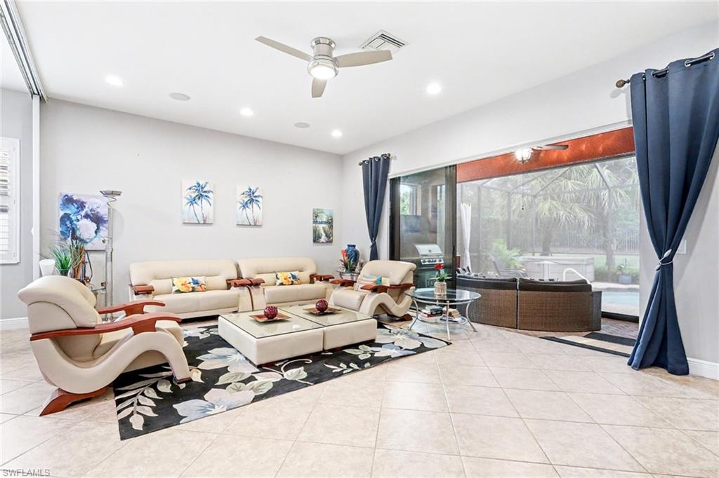 Residential in FORT MYERS 3
