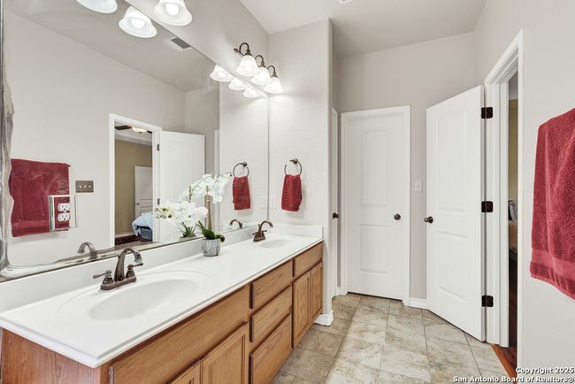 570 Cypress Pass Rd, House other with 4 bedrooms, 2 bathrooms and null parking in Spring Branch TX | Image 21