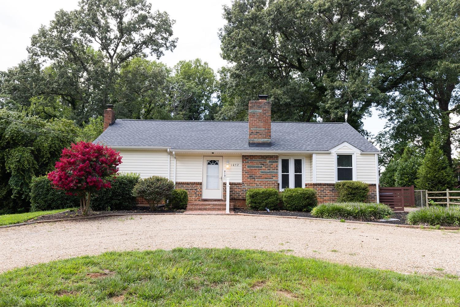 Oakmont Cir, Lynchburg, VA 24502